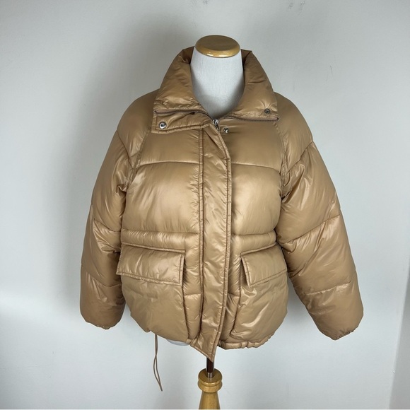NWT Abercrombie & Fitch Oversized Utility Puffer Jacket Tan Size XS - Picture 2 of 6